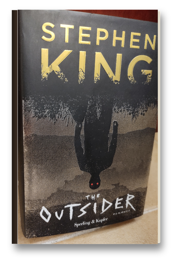 Copertina: The Outsider